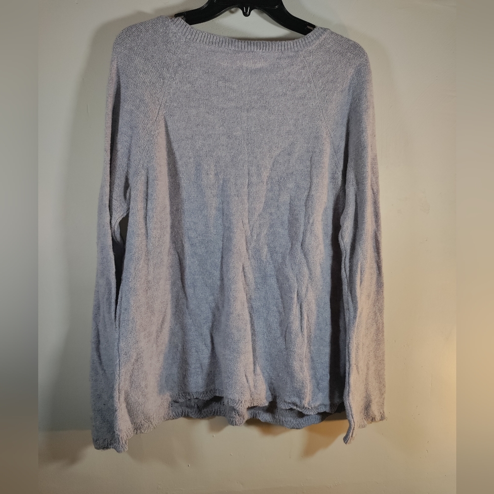 Sweater - Picture 5 of 5